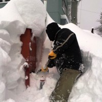 消火栓雪掘り　～平成１８年を超える大雪か？！～