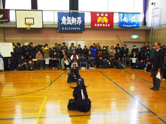 息子の剣道の試合20121216-1