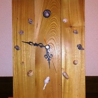 お客様の作品欅の置き時計～DIYコーナーの欅短材を使用した作品～