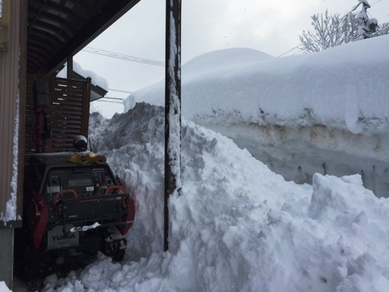 今朝の風景20150220～1晩で60ｃｍ超の積雪。観測史上最高の積雪量を数日であっさり更新～