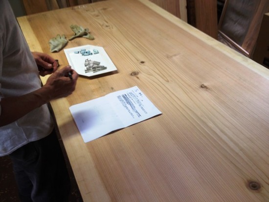 杉一枚板ダイニングテーブルの製作開始20131012-2