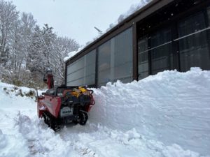 今シーズン初除雪20200105-2