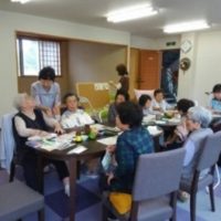 交流会「絵手紙にチャレンジ！」を開催しました