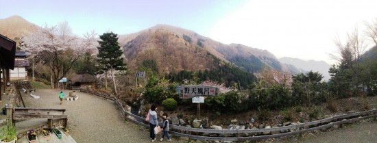 買い物帰りに馬曲温泉へ20140427-2