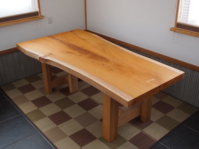 欅一枚板広幅厚盤テーブル完成20140109-