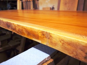 鹿児島県井上様欅一枚板テーブル完成5
