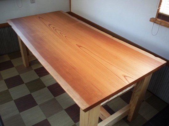 欅老木一枚板テーブル完成（ホワイトアッシュ兼用脚）5